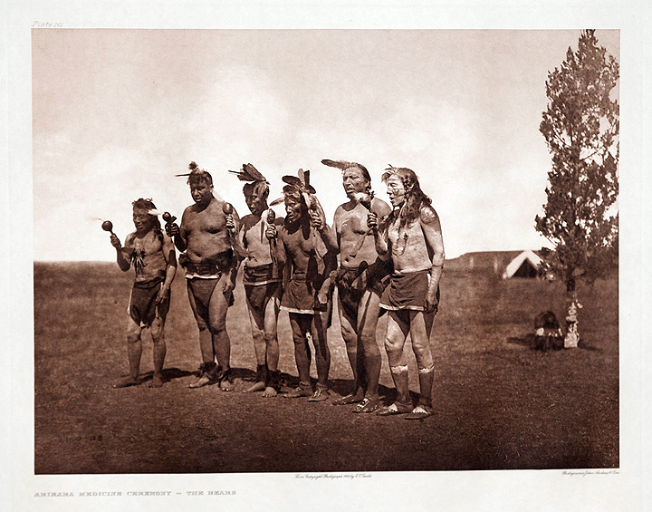 EDWARD CURTIS ARIKARA MEDICINE CEREMONY THE BEARS DAVID HOWARD TRIBAL ART