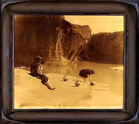 EDWARD CURTIS WELL AT ACOMA GOLDTONE OROTONE DAVID HOWARD TRIBAL ART