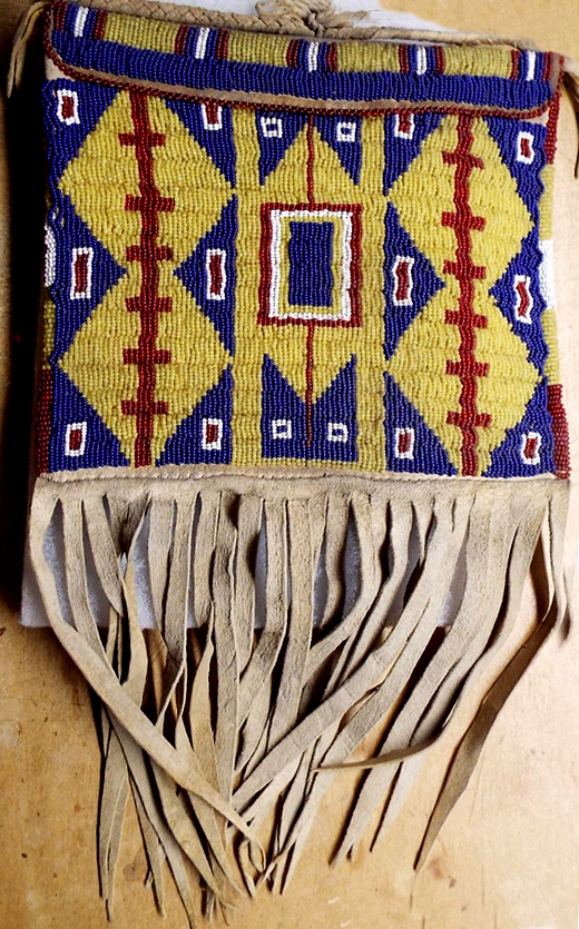 NATIVE AMERICAN PLAINS BEADED DOCUMENT BAG DAVID HOWARD TRINAL ART