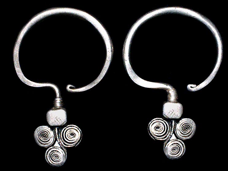 LENTEN LANTIEN TRIBE EARRINGS DAVID HOWARD TRIBAL ART