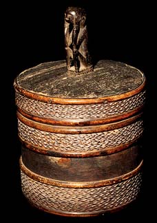 DAYAK BOX DAVID HOWARD TRIBAL ART