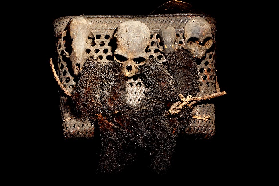 NAGA HEAD TAKING BASKET