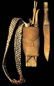 NAGA HUNTERS KNIFE AND COWRY SHELL BELT